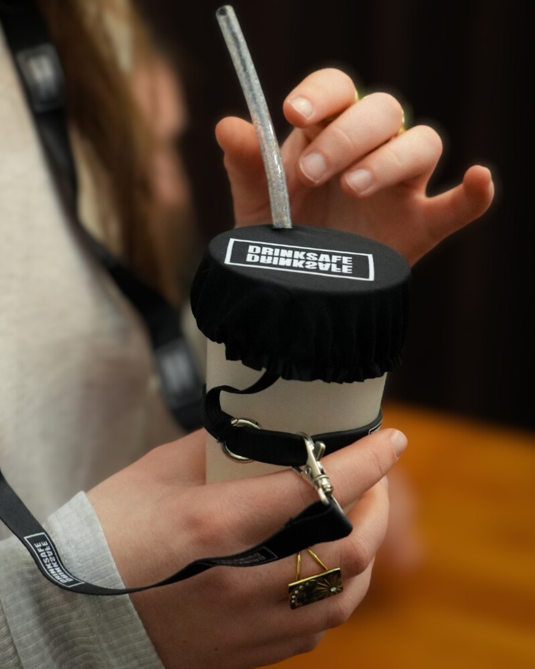 Porte gobelet protège verre